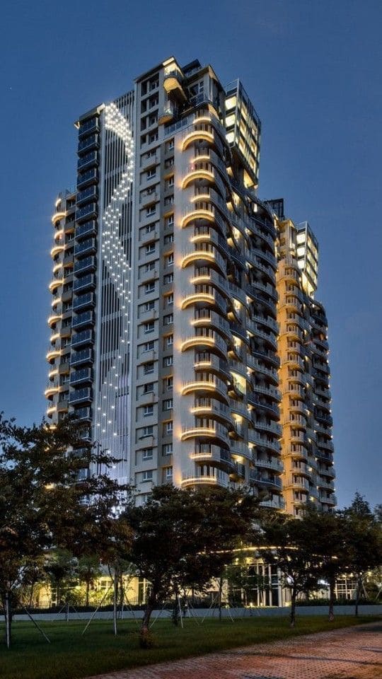 The Palatial by Hero Homes luxury apartments in Sector 104 Gurugram